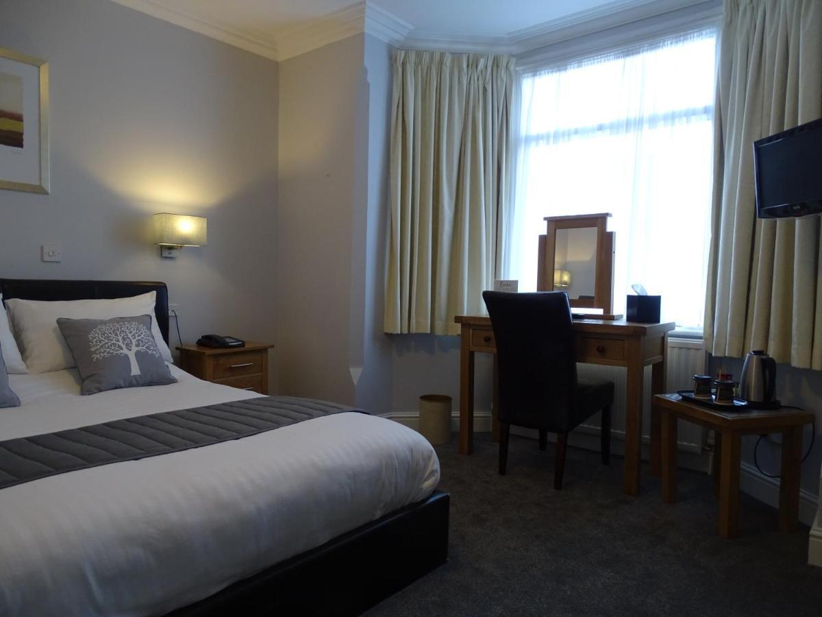 Hotel The Beeches & Leisure Club 4*