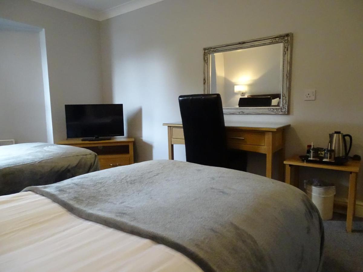 Hotel The Beeches & Leisure Club 4*